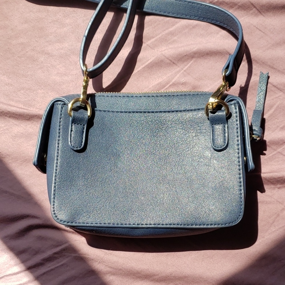 Blue Oasis Crossbody (Xbody) purse/bag - Picture 4 of 8